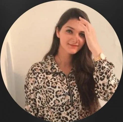 <a href="https://www.instagram.com/mehak.bhatia?igsh=Mjk1c3Q4NHdkYTFv" target="_blank">Mehak Bhatia</a>
